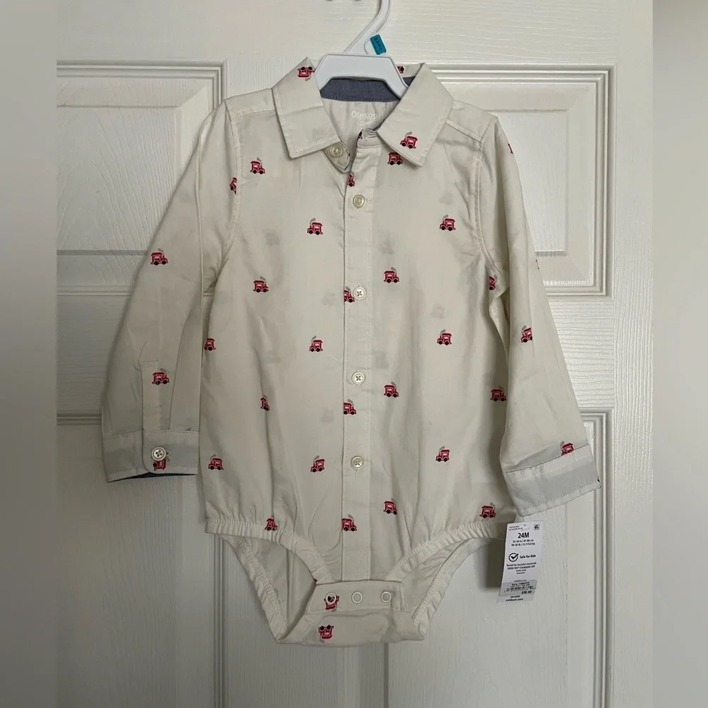 OshKosh B'gosh Cream Bodysuit with Red Train Design NWT size 18-24 months